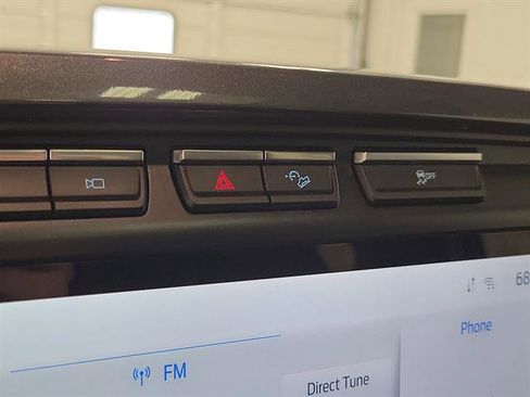 Used 2022 Ford F150 Lariat w/ Max Trailer Tow Package image 31