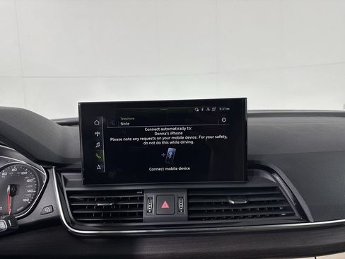 Used 2023 Audi Q5 2.0T Premium w/ Convenience Package AWD/4WD image 8