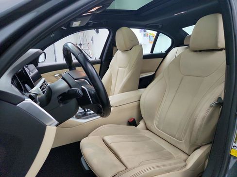 Used 2020 BMW 330i Sedan w/ Driving Assistance Package RWD image 14