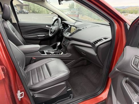 Used 2019 Ford Escape SEL AWD/4WD image 10