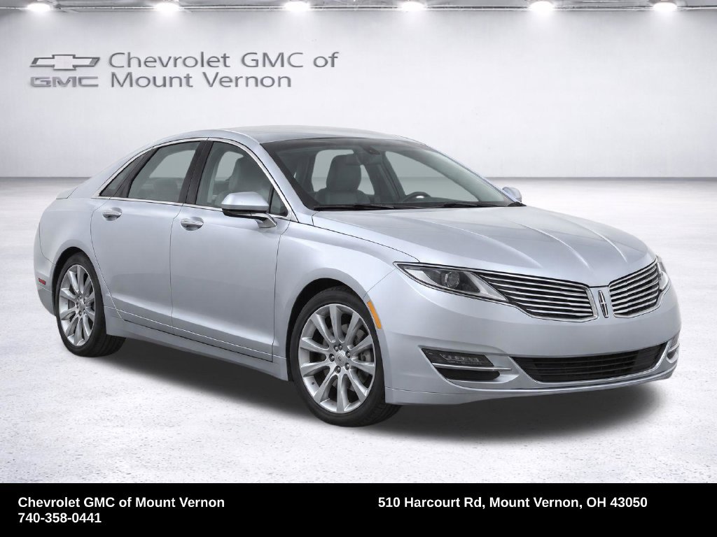 Used 2016 Lincoln MKZ FWD image 2