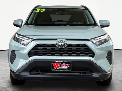 Used 2023 Toyota RAV4 XLE FWD image 2