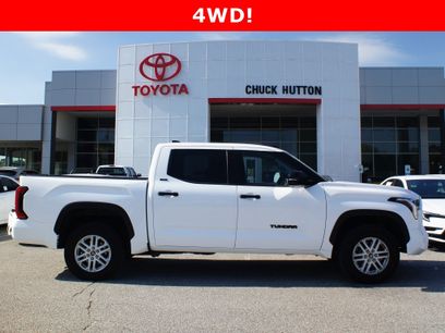 Used 2022 Toyota Tundra SR5 w/ SR5 Convenience Package