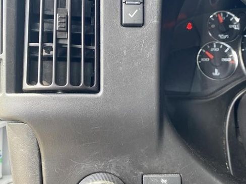 Used 2024 Chevrolet Express 3500 w/ Power Convenience Package RWD image 16