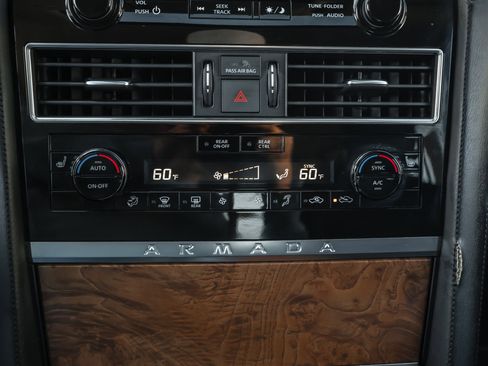 Used 2021 Nissan Armada SL w/ Captain's Chairs Package image 34