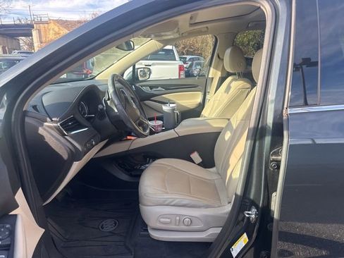 Used 2020 Buick Enclave Essence w/ Sound and Sites Package image 8