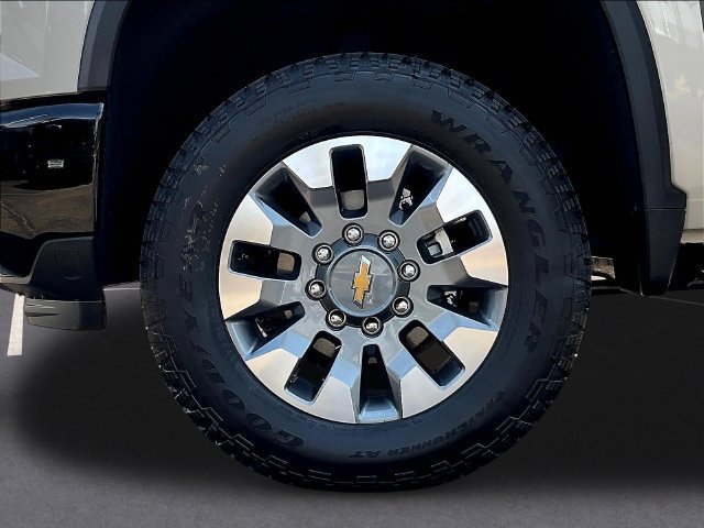 New 2026 Chevrolet Silverado 2500 Custom w/ Custom Value Package AWD/4WD image 12
