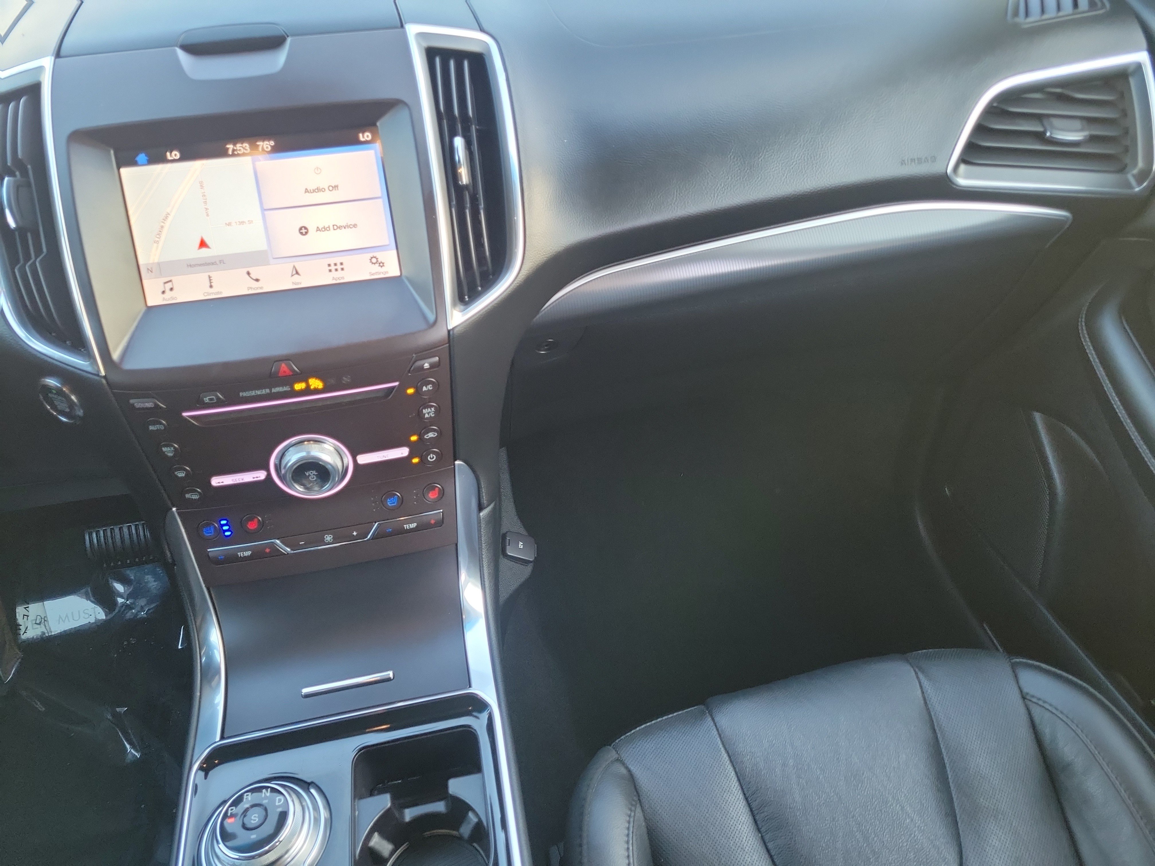 Used 2019 Ford Edge Titanium w/ Equipment Group 301A FWD image 21