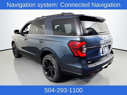 Used 2022 Ford Expedition Limited image 7