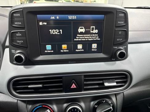 Used 2019 Hyundai Kona SE AWD/4WD image 16