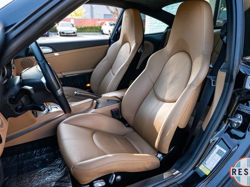 Used 2009 Porsche 911 Carrera S RWD image 9