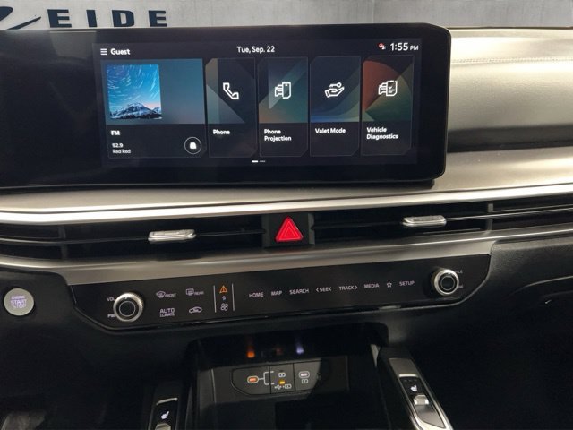 Used 2026 Kia Sorento S AWD/4WD image 2
