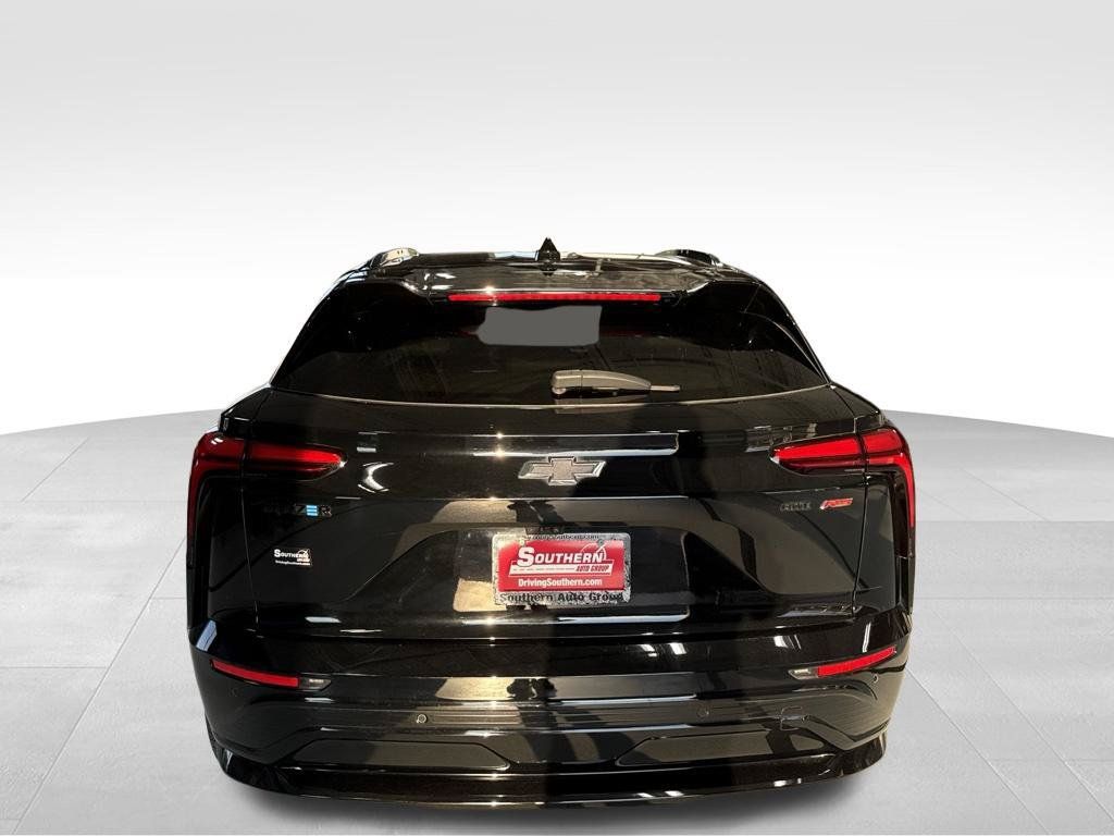 Used 2024 Chevrolet Blazer EV RS AWD/4WD image 7