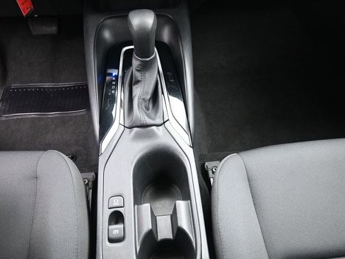 Used 2024 Toyota Corolla LE image 13