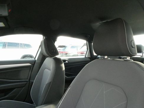 New 2025 Volkswagen Jetta Sport image 32