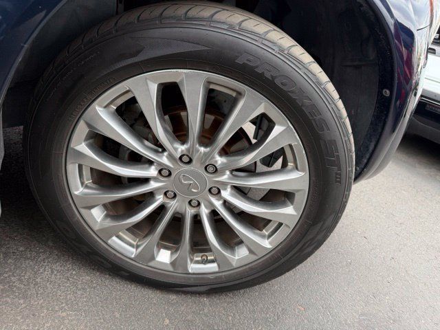 Used 2015 INFINITI QX80 4WD w/ 22" Wheel Package image 4