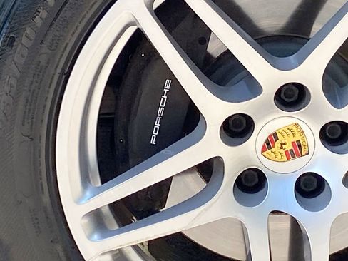 Used 2018 Porsche Macan Sport Edition image 21