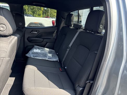 New 2026 GMC Canyon Elevation w/ Convenience Package image 15