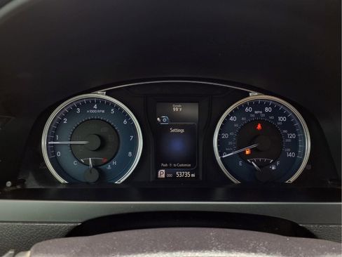 Used 2017 Toyota Camry XLE FWD image 15