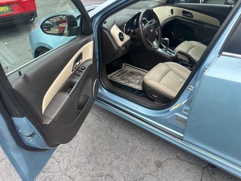 Used 2011 Chevrolet Cruze LTZ w/ RS Package image 13