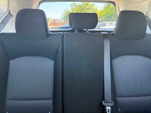 Used 2025 Kia Soul LX w/ LX Technology Package FWD image 28