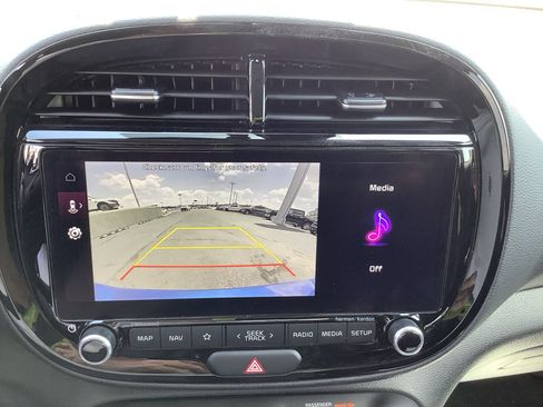 Used 2023 Kia Soul GT-Line w/ GT-Line Technology Package image 17