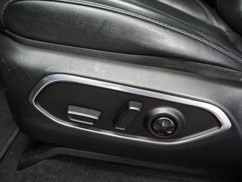 Used 2023 Jeep Wagoneer Series II image 6