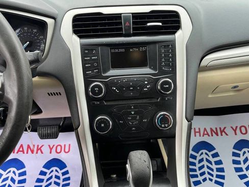 Used 2014 Ford Fusion SE image 7