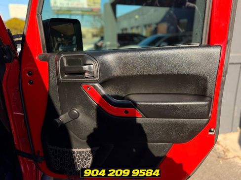 Used 2018 Jeep Wrangler Unlimited Sport AWD/4WD image 35