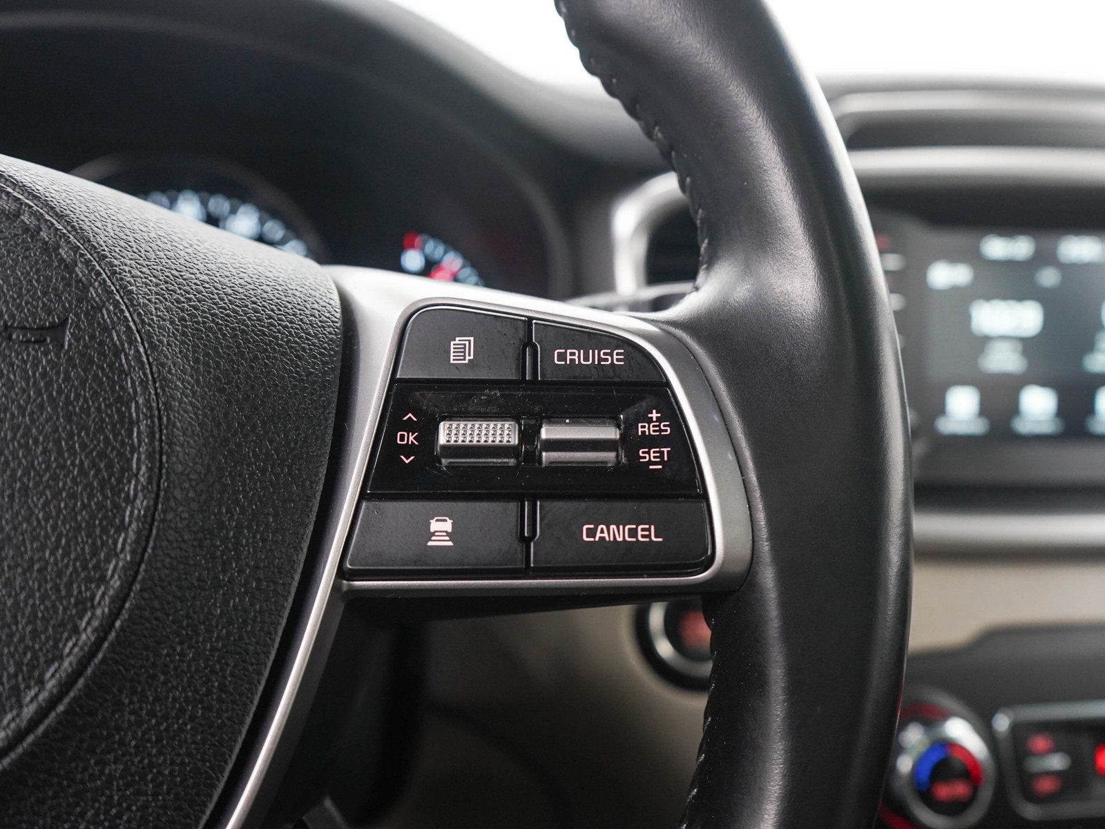 Used 2020 Kia Sorento EX AWD/4WD image 28