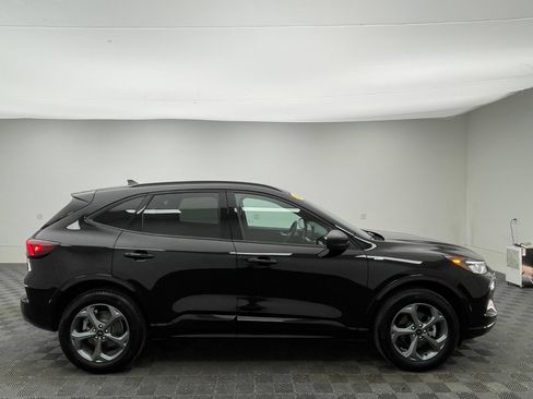 Used 2024 Ford Escape ST-Line w/ Tech Pack #1 AWD/4WD image 6