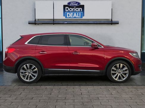 Used 2018 Lincoln MKX Reserve w/ Luxury Package image 2