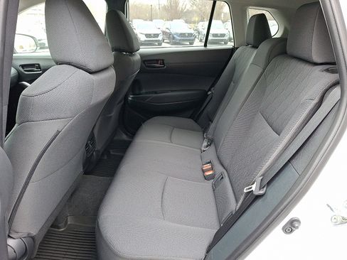 Used 2023 Toyota Corolla Cross LE image 10