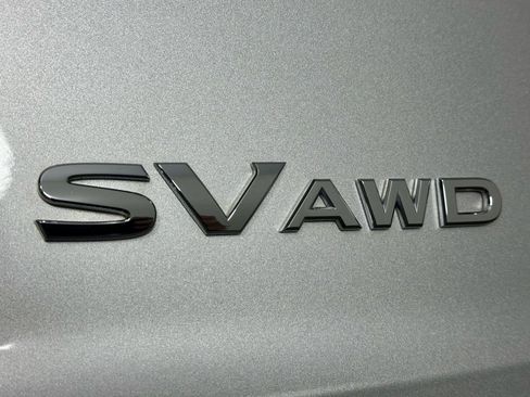 Used 2023 Nissan Rogue SV AWD/4WD image 13