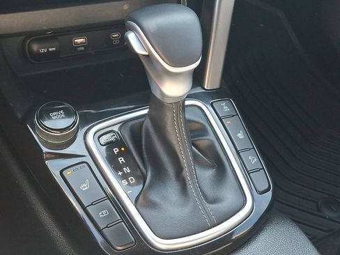Used 2024 Kia Seltos S AWD/4WD image 18