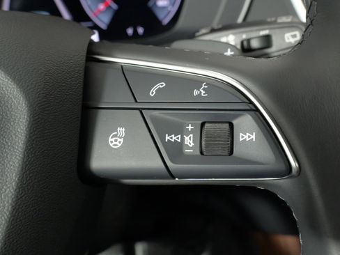 Used 2025 Audi Q5 2.0T Premium Plus image 40