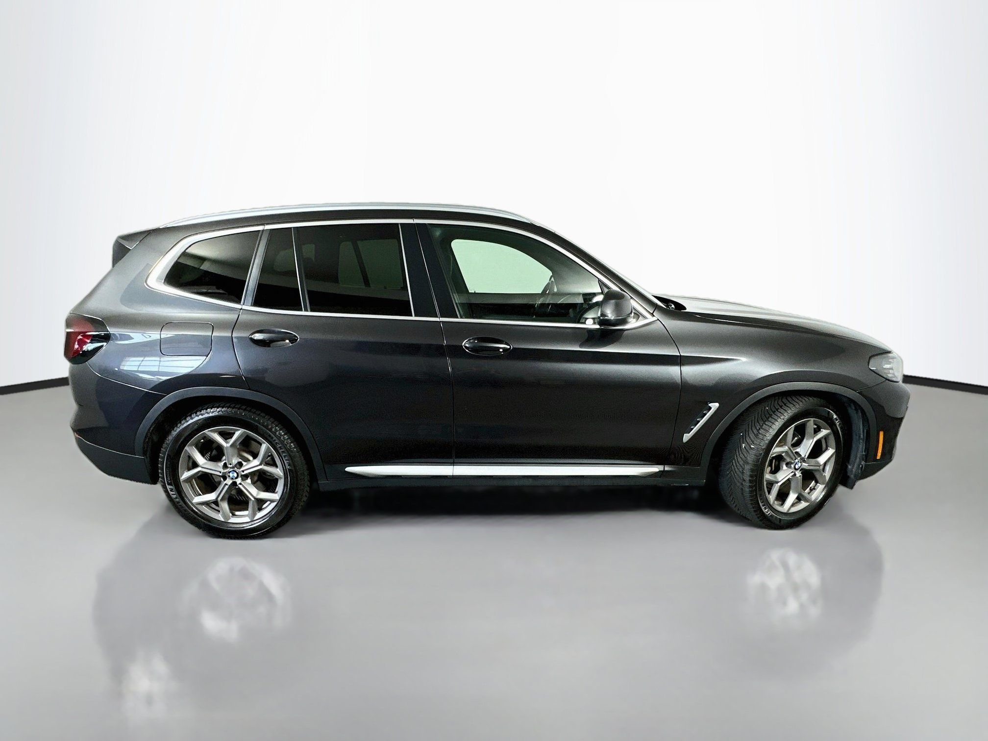 Used 2022 BMW X3 xDrive30i AWD/4WD image 8