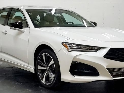 New 2025 Acura TLX w/ Technology Package image 3