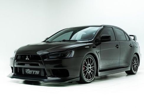 Used 2014 Mitsubishi Lancer Evolution GSR image 8