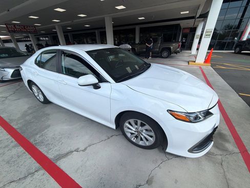 Used 2024 Toyota Camry LE FWD image 13