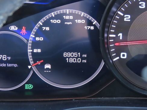 Used 2019 Porsche Cayenne image 20