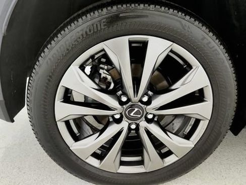 Used 2025 Lexus UX 300h FWD image 74