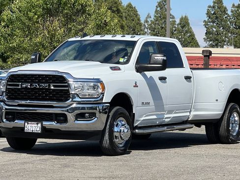 Used 2024 RAM 3500 Big Horn AWD/4WD image 8
