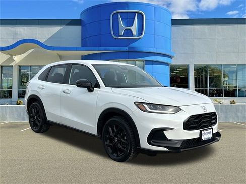 Used 2023 Honda HR-V Sport image 1