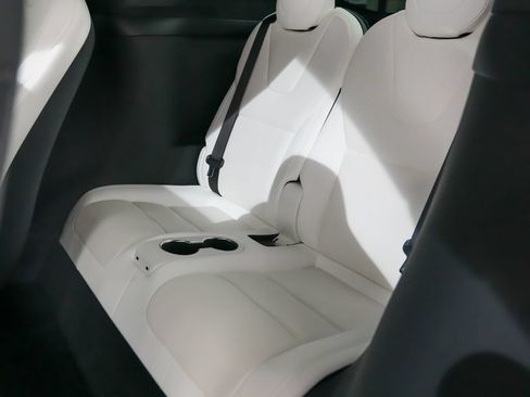 Used 2022 Tesla Model X Plaid AWD/4WD image 18