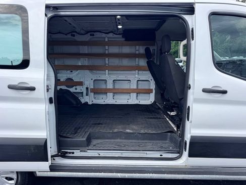 Used 2022 Ford Transit 250 Low Roof w/ Exterior Upgrade Package RWD image 20