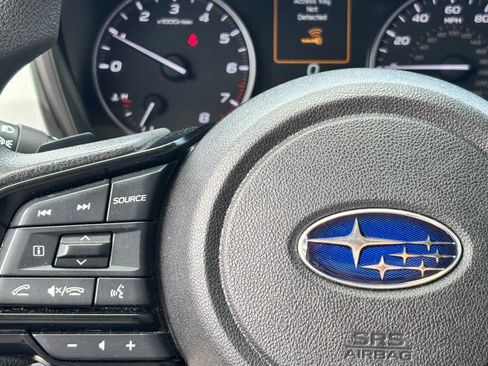 Used 2024 Subaru Crosstrek 2.0i Premium w/ Crosstrek Mirror Package AWD/4WD image 19