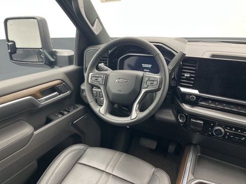 New 2026 Chevrolet Silverado 2500 High Country w/ High Country Premium Package AWD/4WD image 26