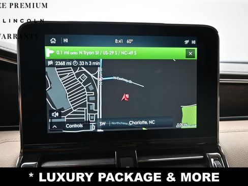 Used 2021 Lincoln Navigator Reserve w/ Luxury Package RWD image 18