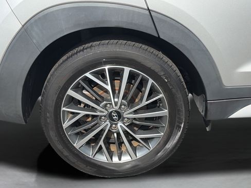 Used 2020 Hyundai Tucson Ultimate w/ Cargo Package FWD image 30